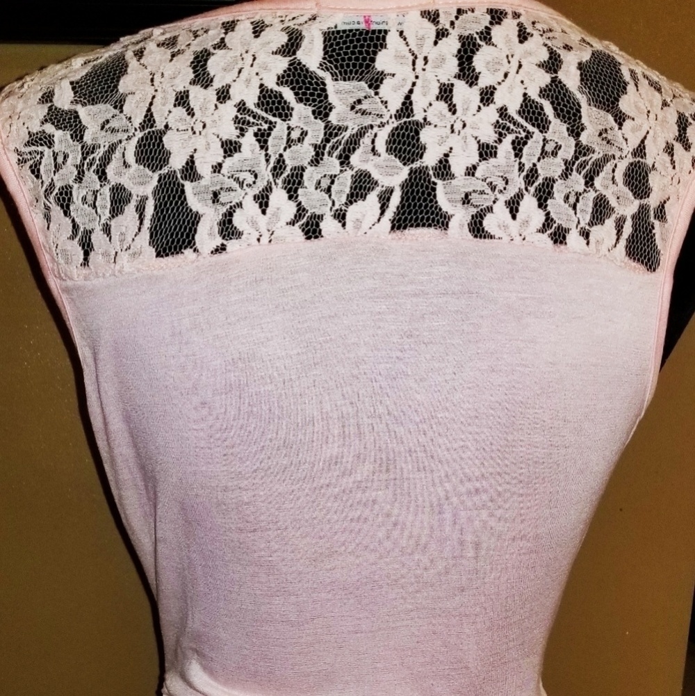 Fashion Nova Top - Picture 3 of 5